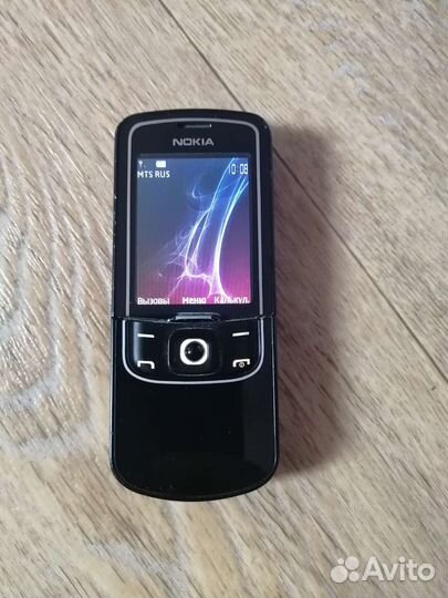 Nokia 8600 Luna