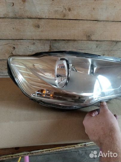 Фары передние Ситроен c-elysse