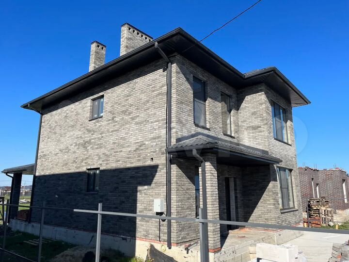 Коттедж 139 м² на участке 12 сот.