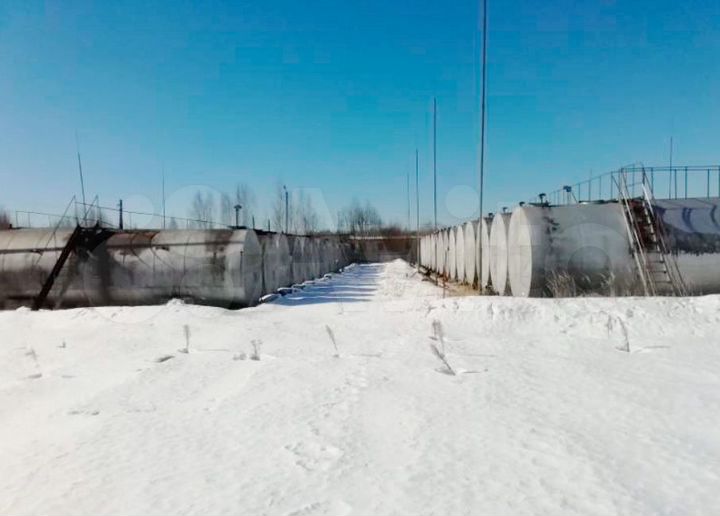 Нефтебаза, 329.5 м² + Участок 6803 м²