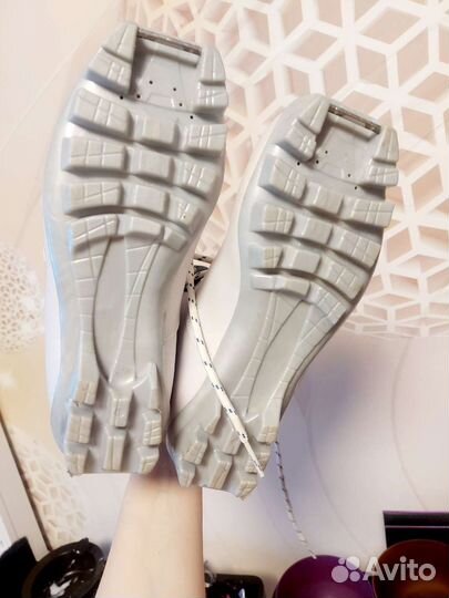 Лыжные ботинки классические 36