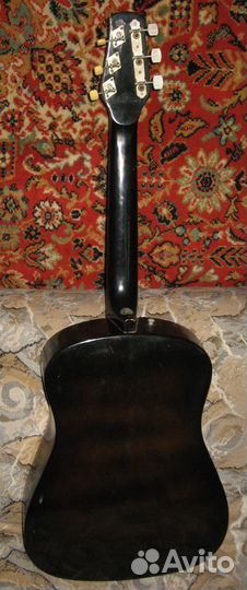 Гитара Эстрадная