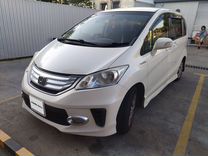 Honda Freed 1.5 CVT, 2012, 170 000 км, с пробегом, цена 1 400 000 руб.