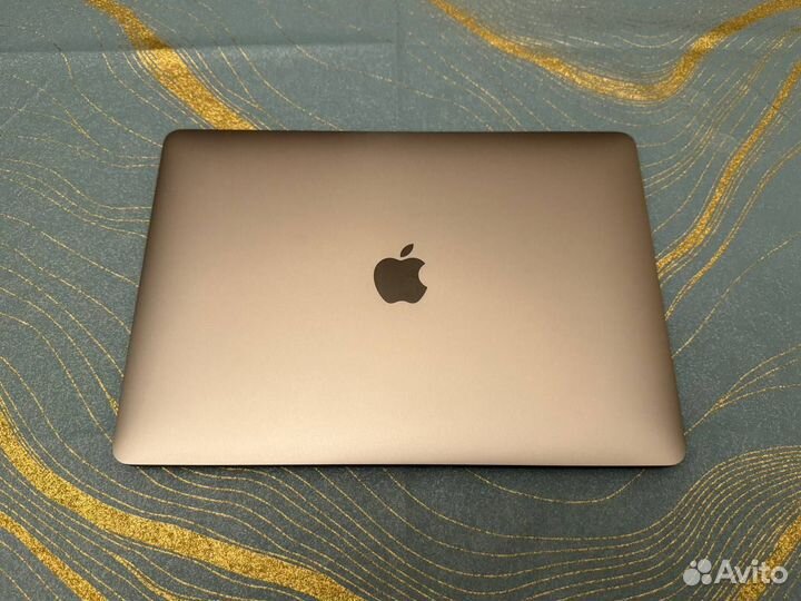 Apple MacBook Air M1 8/256, после залития