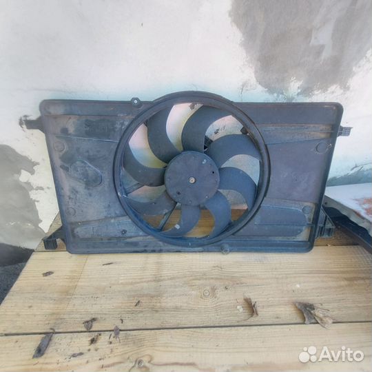 Вентилятор в сборе на форд фокус 2