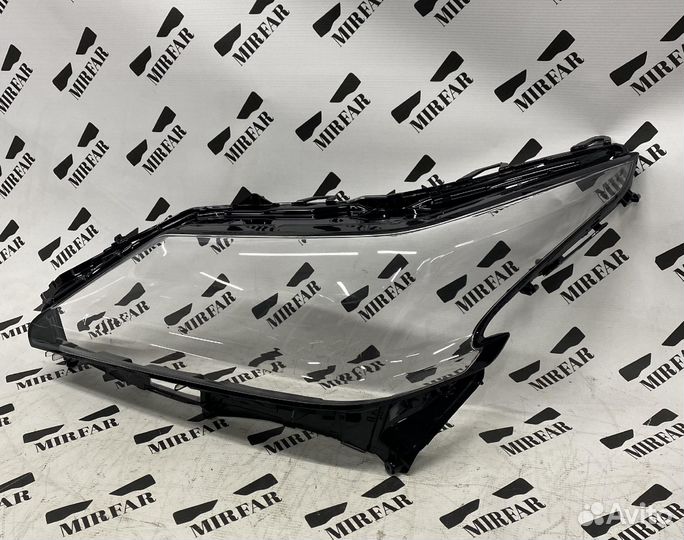 Левое стекло фары Lexus LX 570 Рестайлинг 2 15-21