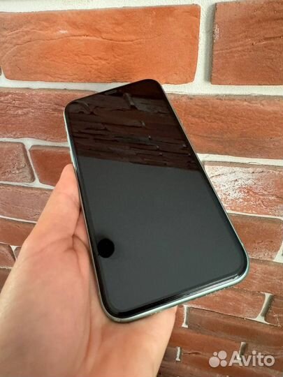 iPhone 11, 256 ГБ
