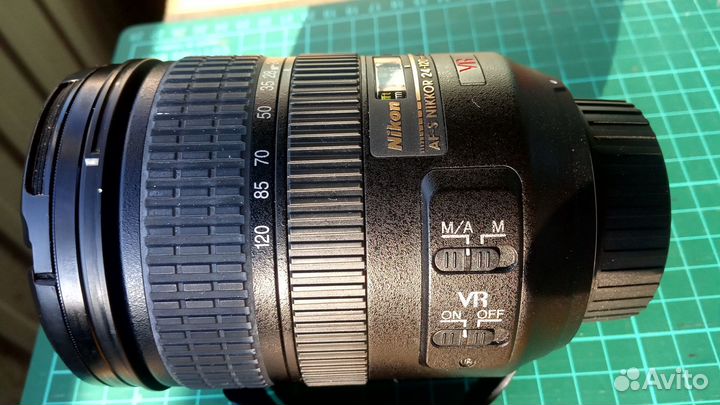 Nikon AF-S Nikkor 24-120mm f/3.5-5.6 G ED VR