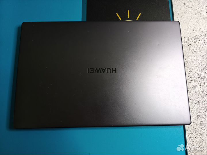 Huawei matebook d15