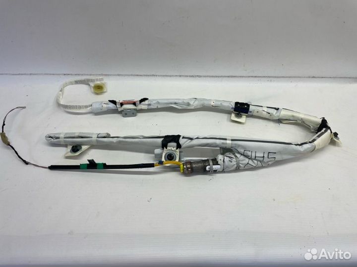 Шторка безопасности правая Mazda Mazda 3 BP PE