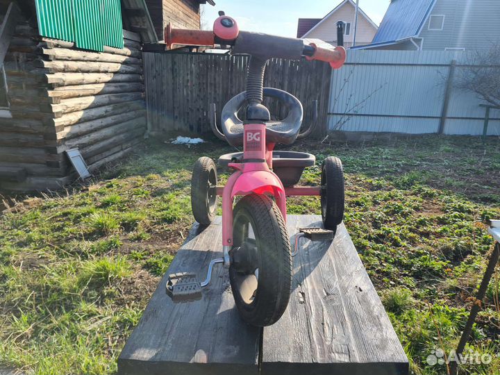 Трехколесный велосипед детский