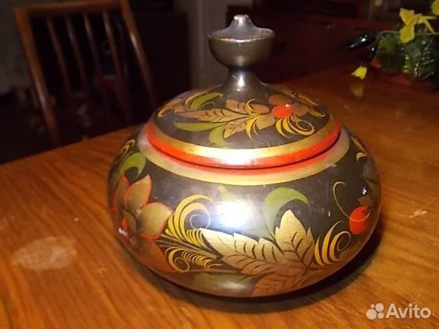 Деревянные шкатулки