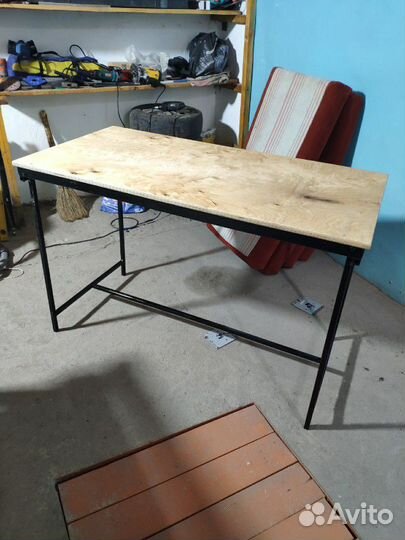 Изготовление под заказ. Крепкий складной стол