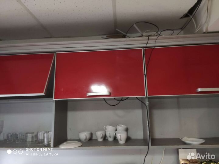 Бар, кухонный гарнитур