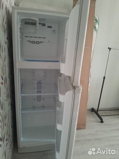 Продам холодильник бу