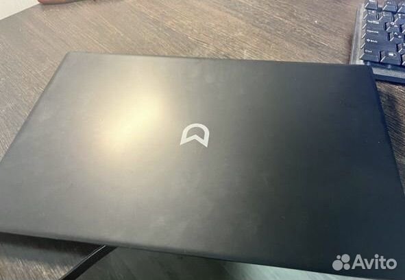 Ноутбук irbis новый