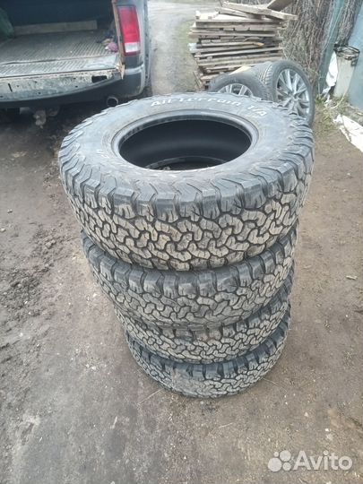 Bfgoodrich All-Terrain T/A KO2 285/70 R17