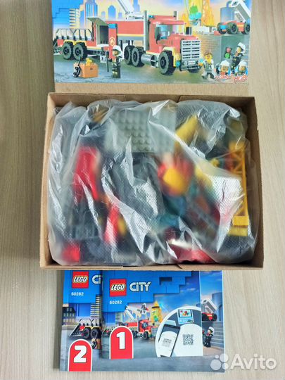 Lego 60282City -Команда пожарных -Пожарная машина