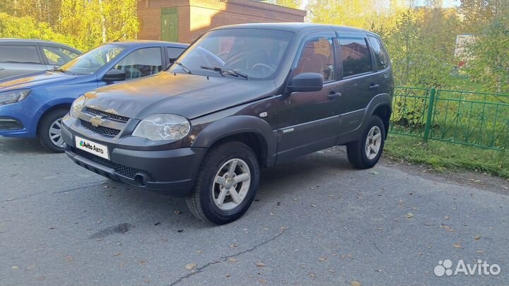 Chevrolet Niva 1.7 МТ, 2011, 165 000 км