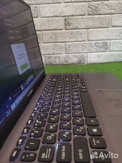 Мощный ноутбук asus Full HD Ryzen 5 4 ядра/ssd