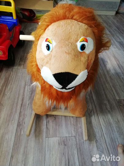 Детская игрушка - качалка