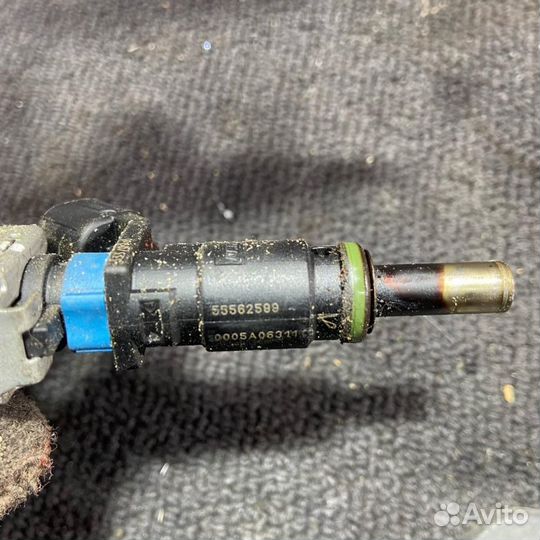 Рейка топливная (рампа) Chevrolet Cruze