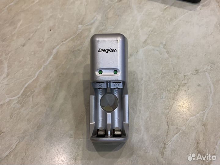 Зарядное устройство для аа и ааа аккумуляторов