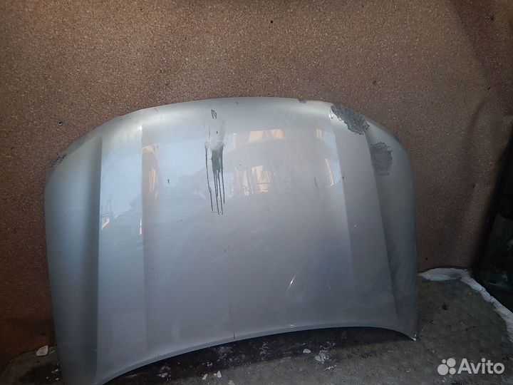 Капот Toyota Land Cruiser