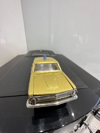 Модель автомобиля волга газ-24 гаи милиция