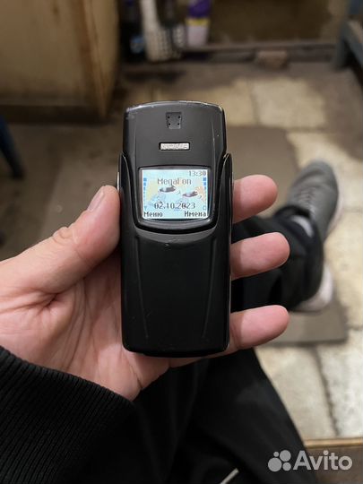 Nokia 8910i
