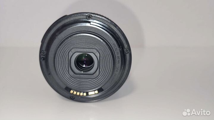 Объектив Canon EF-S 18-55mm f/4-5.6 IS STM