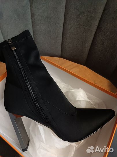 Ботильоны демисезонные новые