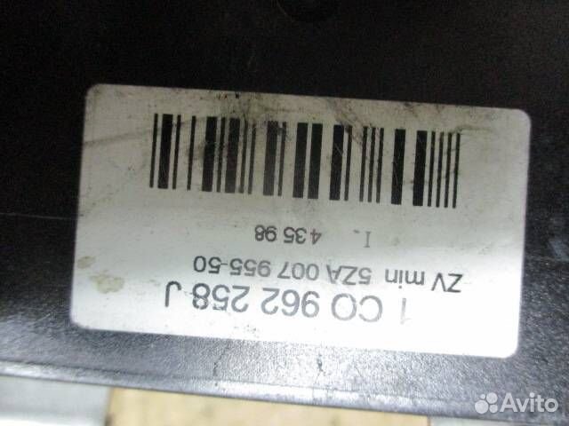 Блок комфорта Volkswagen Golf 3 1999 IC0962258J