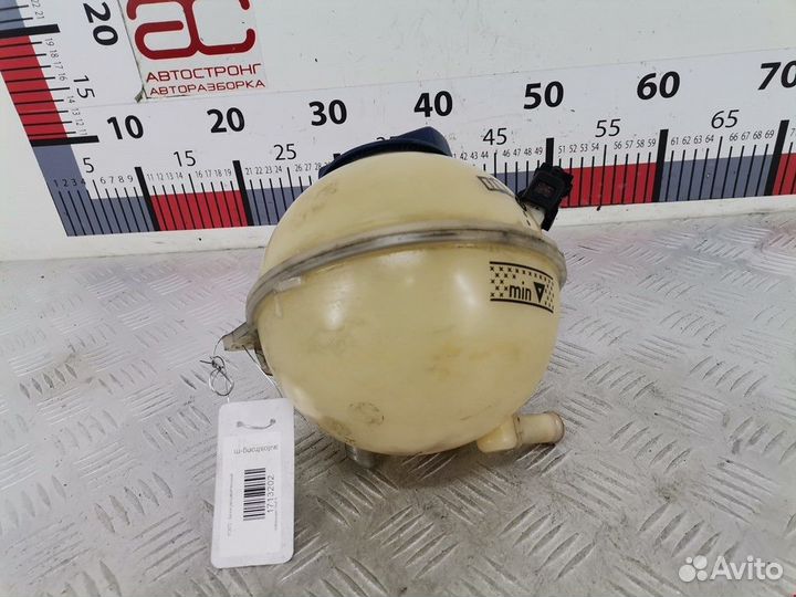Бачок расширительный Volkswagen Golf 4 2003