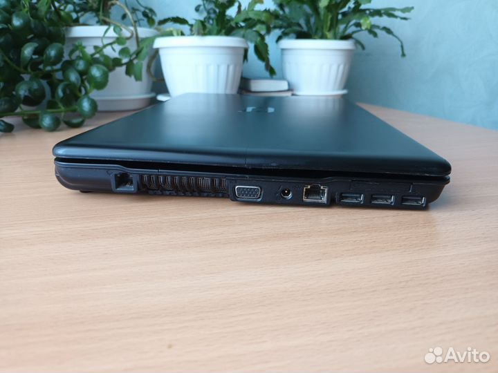 Ноутбук Compaq 615 рабочий