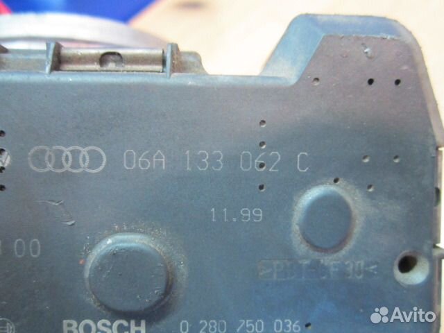 Дроссельная заслонка Фольксваген 1.8 т 06a133062c