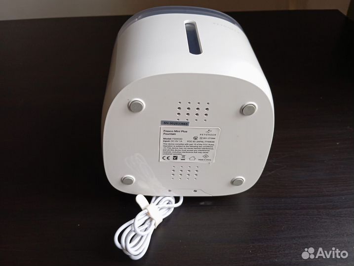 Умная поилка для кошек Petoneer Fresco + 2 фильтра