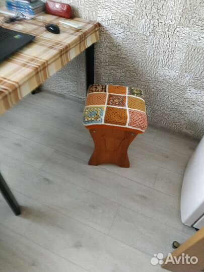 Чехол для табурета ручной работы