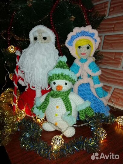 Дед мороз, снегурочка и снеговик