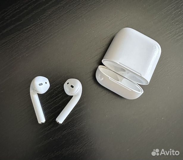 Наушники Apple AirPods 1 (оригинал)