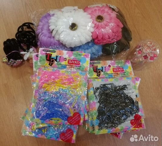 Резинки и аксессуары для волос