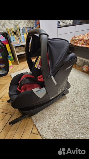 Авто люлька Recaro Privia evo isofix