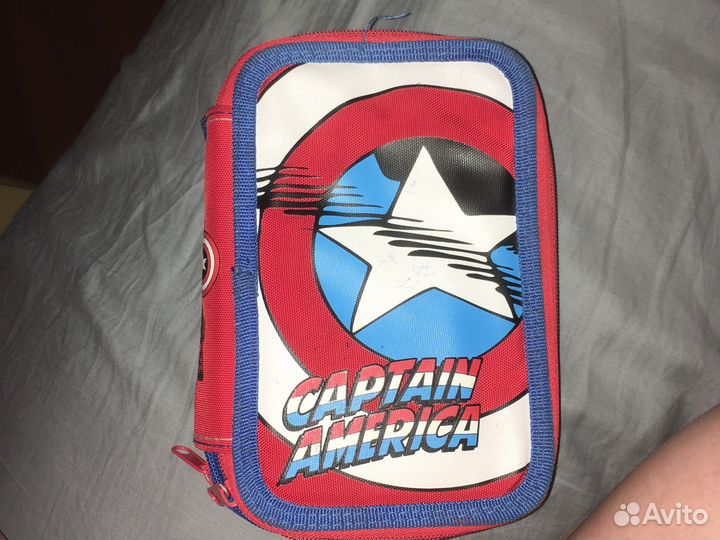 Пенал школьный