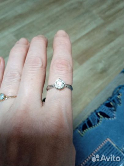 Серебряное кольцо женское