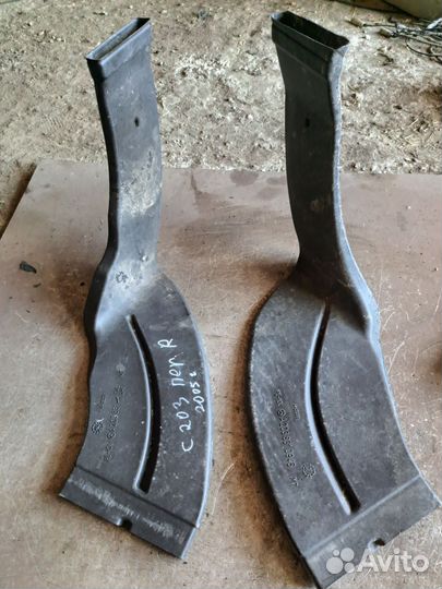 Воздуховод печки Mercedes W203