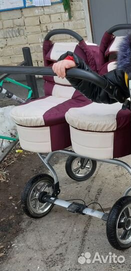 Коляска для двойни или погодок