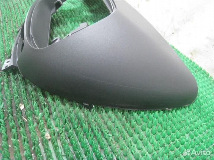 Накладка торпедо Nissan Almera Tino 2005