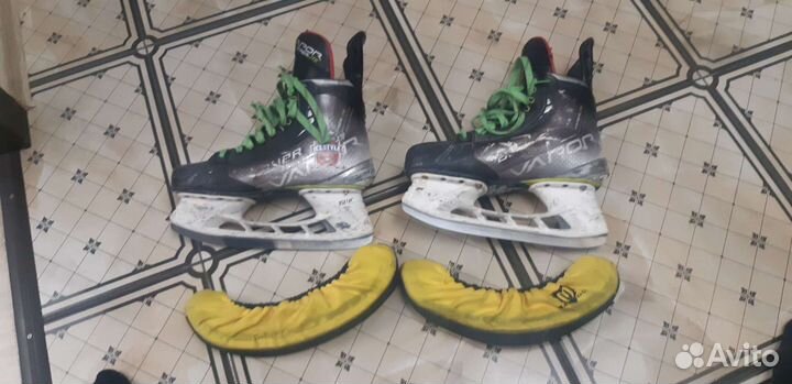 Хоккейные коньки bauer vapor hyperlite