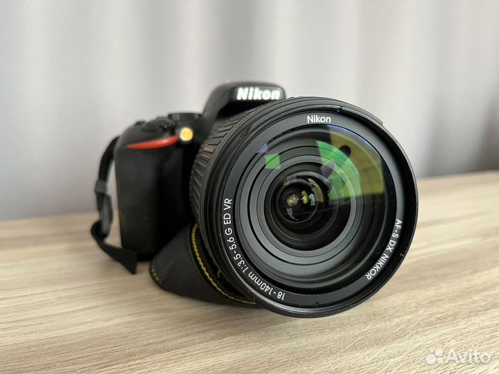 Зеркальный фотоаппарат Nikon d3500 18-140mm