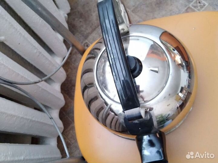 Чайник металлический электрический СССР